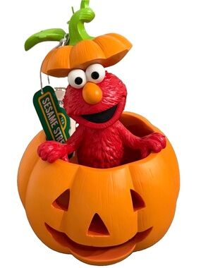 Sesame Street Elmo Pumpkin Halloween 9” Figurine  New! So Cute! Brand New!